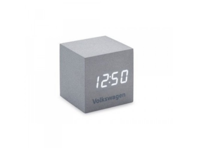 Будильник Volkswagen Logo Cube Alarm Clock, Silver от VAG Будильник Volkswagen Logo Cube Alarm Clock, Silver