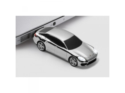 Флешка (USB-накопитель) Porsche Panamera Turbo USB Stick, артикул WAP0507470H от VAG Флешка (USB-накопитель) Porsche Panamera Turbo USB Stick, артикул WAP0507470H